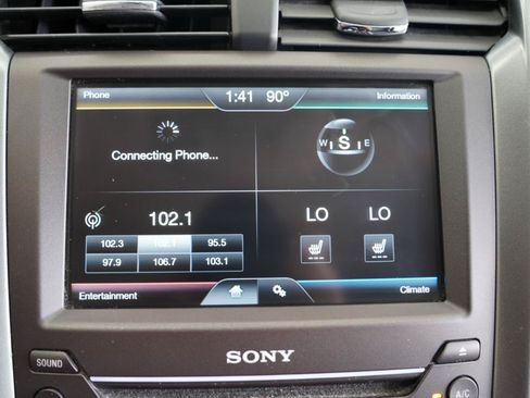 Used 2016 Ford Fusion Titanium FWD image 19