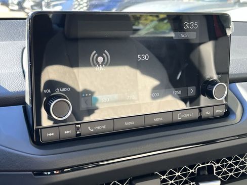 New 2025 Honda Accord SE image 16