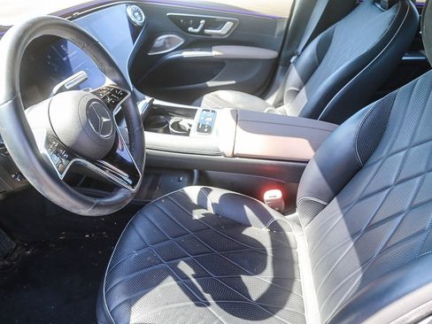 Certified 2023 Mercedes-Benz EQS 580 4MATIC Sedan image 5