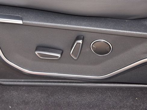 Used 2025 Ford F150 Raptor w/ Equipment Group 803A Raptor R image 38