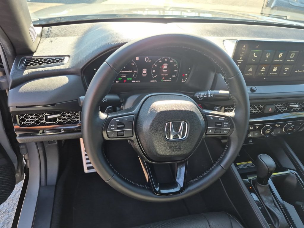 Used 2025 Honda Accord Sport image 11
