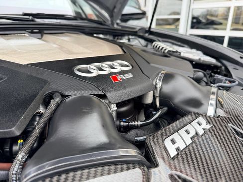 Used 2022 Audi RS 6 image 46