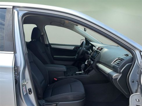 Used 2018 Subaru Legacy 2.5i AWD/4WD image 13