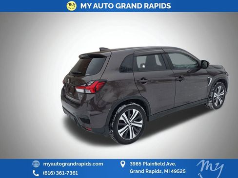 Used 2020 Mitsubishi Outlander Sport AWD image 12