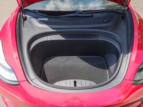 Used 2018 Tesla Model 3 Mid Range image 31