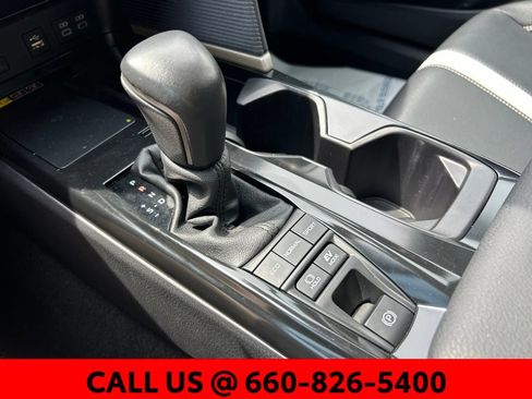 Used 2025 Toyota Camry SE FWD image 23