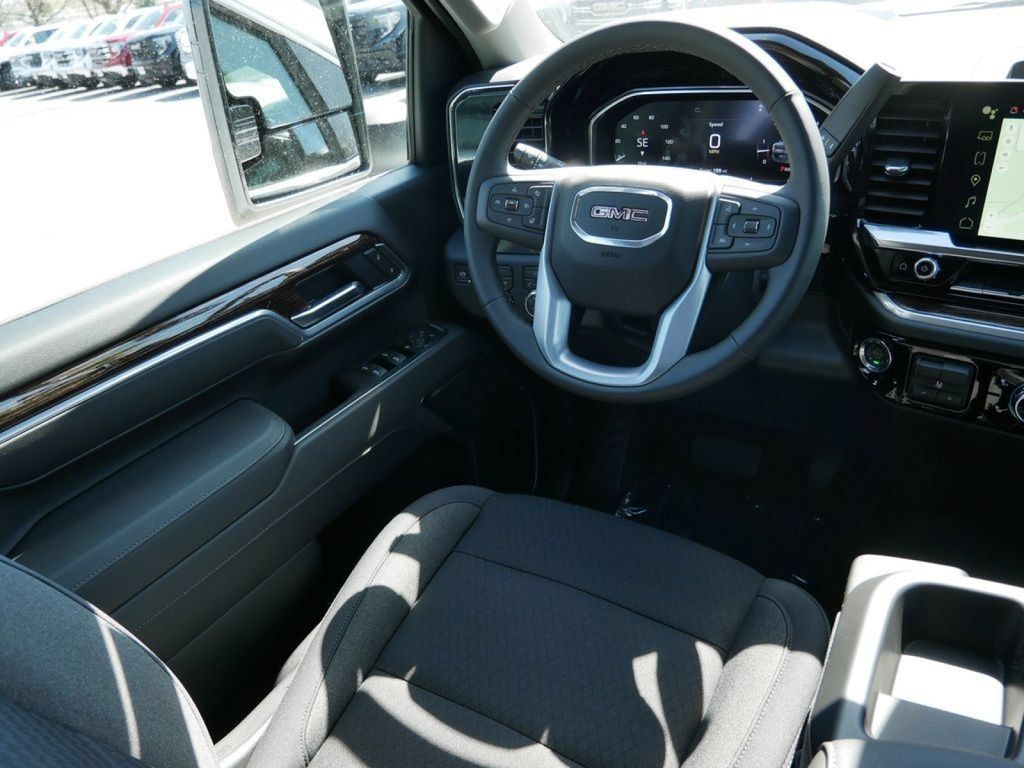New 2026 GMC Sierra 2500 SLE w/ SLE Value Package; AWD/4WD image 11