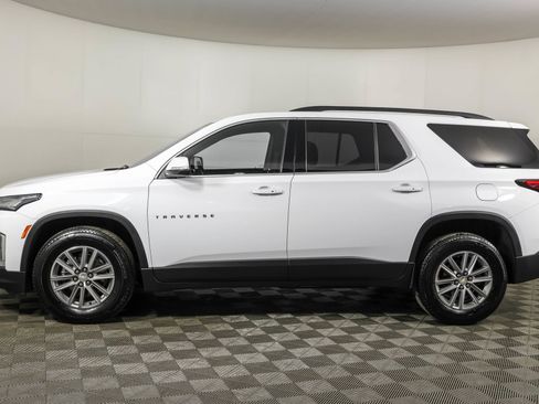 Used 2022 Chevrolet Traverse LT w/ LPO, Floor Liner Package AWD/4WD image 19