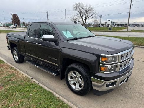 Used 2015 Chevrolet Silverado 1500 LTZ Z71 w/ LTZ Plus Package image 7