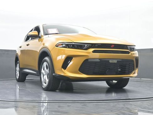 Used 2024 Dodge Hornet GT image 62