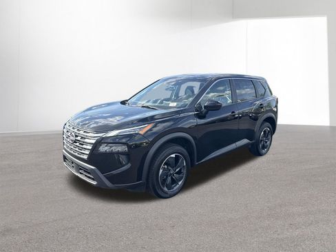 Used 2024 Nissan Rogue SV AWD/4WD image 4