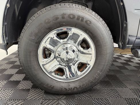 Used 2015 RAM 2500 SLT w/ Luxury Group image 8