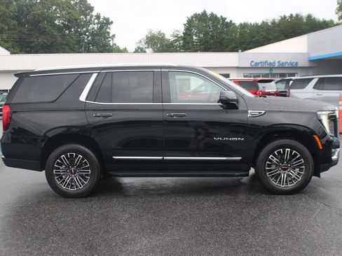 Used 2026 GMC Yukon Elevation AWD/4WD image 8