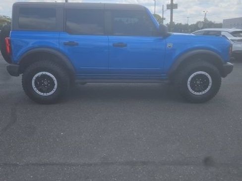 Used 2023 Ford Bronco Big Bend w/ Sasquatch Package AWD/4WD image 2