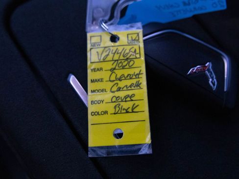 Used 2020 Chevrolet Corvette Stingray Premium Cpe w/ 3LT Preferred Equipment Group image 45