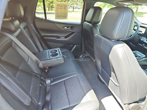 Used 2026 Chevrolet Equinox LT w/ Convenience Package II AWD/4WD image 16