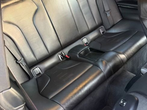 Used 2017 BMW M4 Coupe image 27