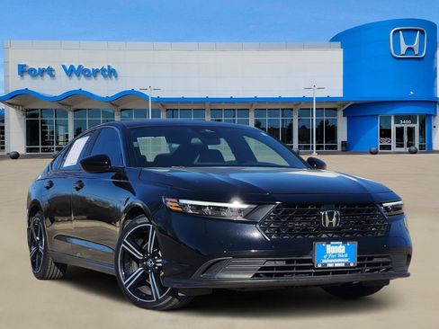 Certified 2025 Honda Accord Sport image 1