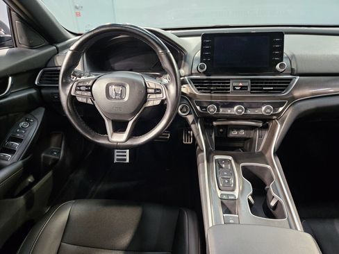Used 2022 Honda Accord Sport image 9