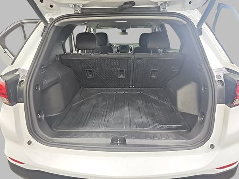 Certified 2024 Chevrolet Equinox LT w/ LPO, Floor Liner Package AWD/4WD image 15