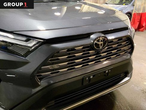 Certified 2025 Toyota RAV4 Limited image 29