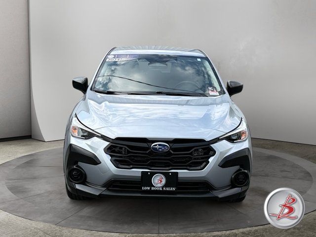 Used 2024 Subaru Crosstrek 2.0i AWD/4WD image 2