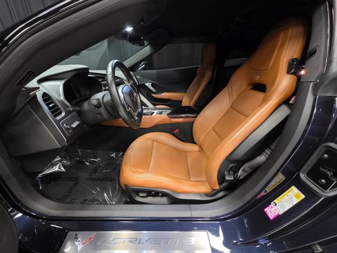 Used 2016 Chevrolet Corvette Stingray Coupe w/ 2LT Preferred Equipment Group RWD image 17