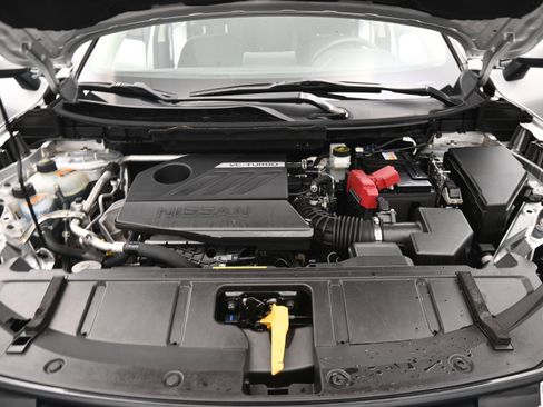 Certified 2024 Nissan Rogue SV AWD/4WD image 21