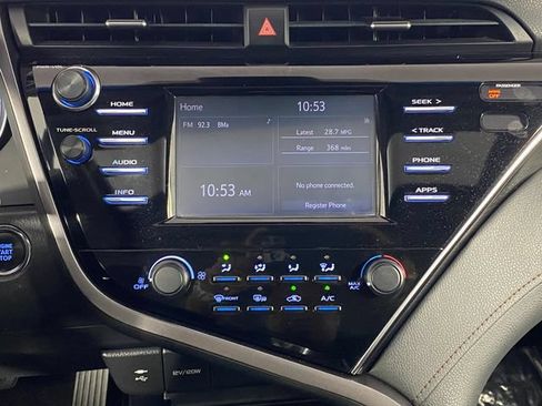 Certified 2018 Toyota Camry LE w/ Moonroof Package FWD image 14