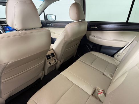 Used 2019 Subaru Outback 2.5i Limited image 23