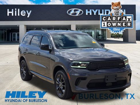 Used 2024 Dodge Durango SXT w/ SXT Blacktop Group AWD/4WD image 1