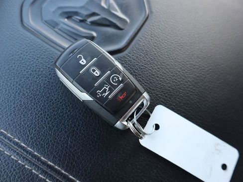 Used 2023 RAM 1500 Laramie image 42