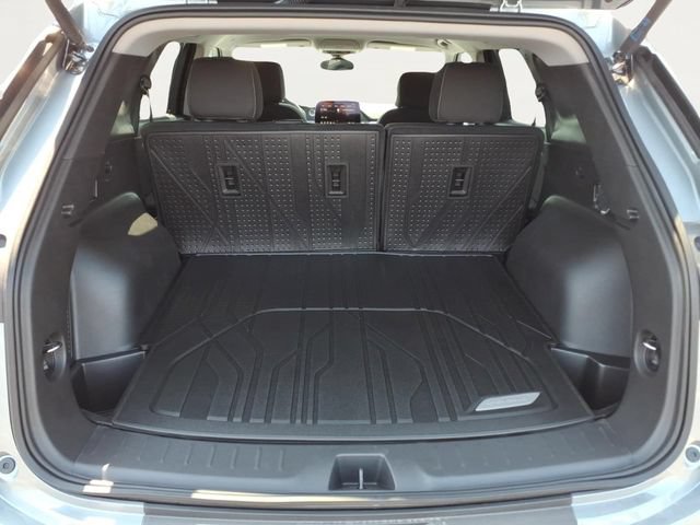 New 2026 Chevrolet Blazer LT w/ Convenience Package FWD image 18