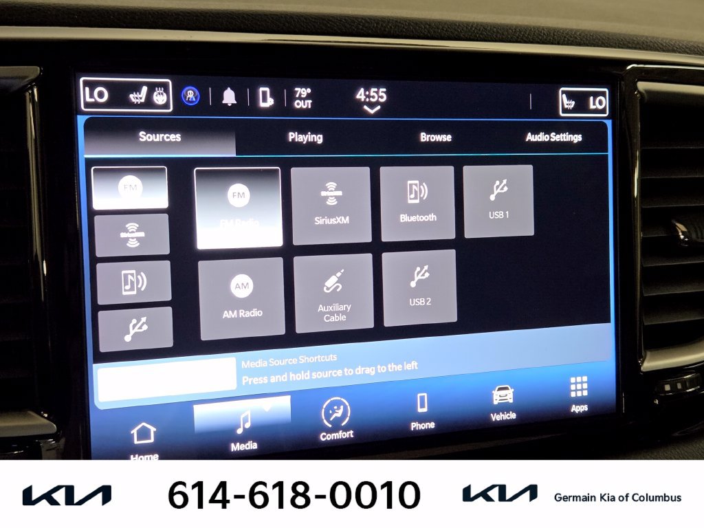 Used 2023 Chrysler Pacifica Touring-L FWD image 23
