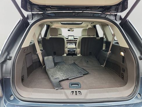 Used 2023 Lincoln Aviator Reserve w/ Equipment Group 201A image 28