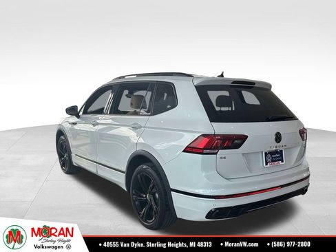 Certified 2023 Volkswagen Tiguan SE R-Line AWD/4WD image 2