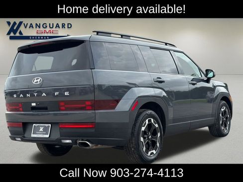 Used 2026 Hyundai Santa Fe SEL FWD image 4