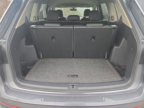 Used 2023 Volkswagen Atlas SE image 12