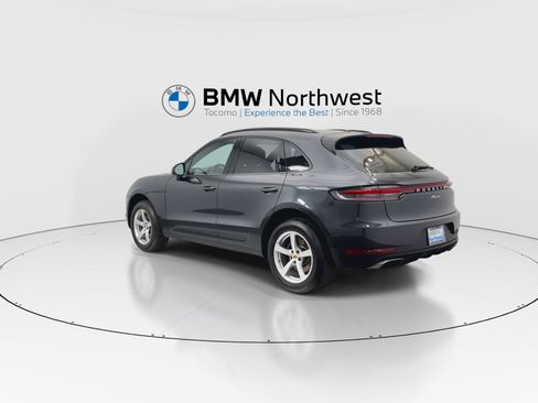 Used 2021 Porsche Macan w/ Premium Package AWD/4WD image 12