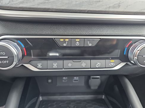 New 2025 Nissan Altima 2.5 SL FWD image 29
