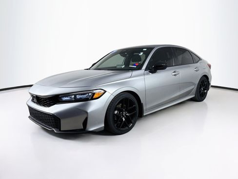 Certified 2025 Honda Civic Sport image 4
