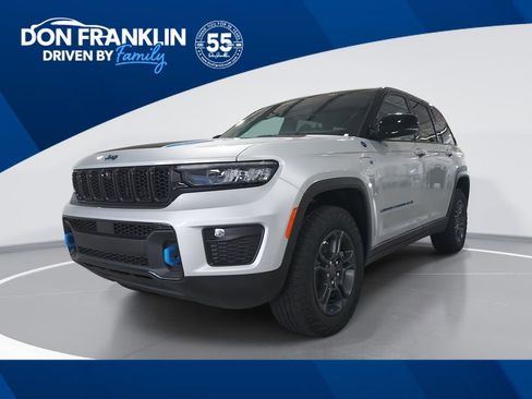 New 2024 Jeep Grand Cherokee Trailhawk AWD/4WD image 1