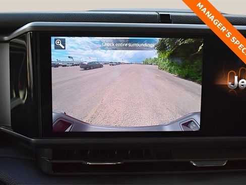 New 2025 Jeep Gladiator Willys image 21