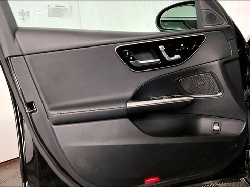 Used 2022 Mercedes-Benz C 300 4MATIC Sedan image 18