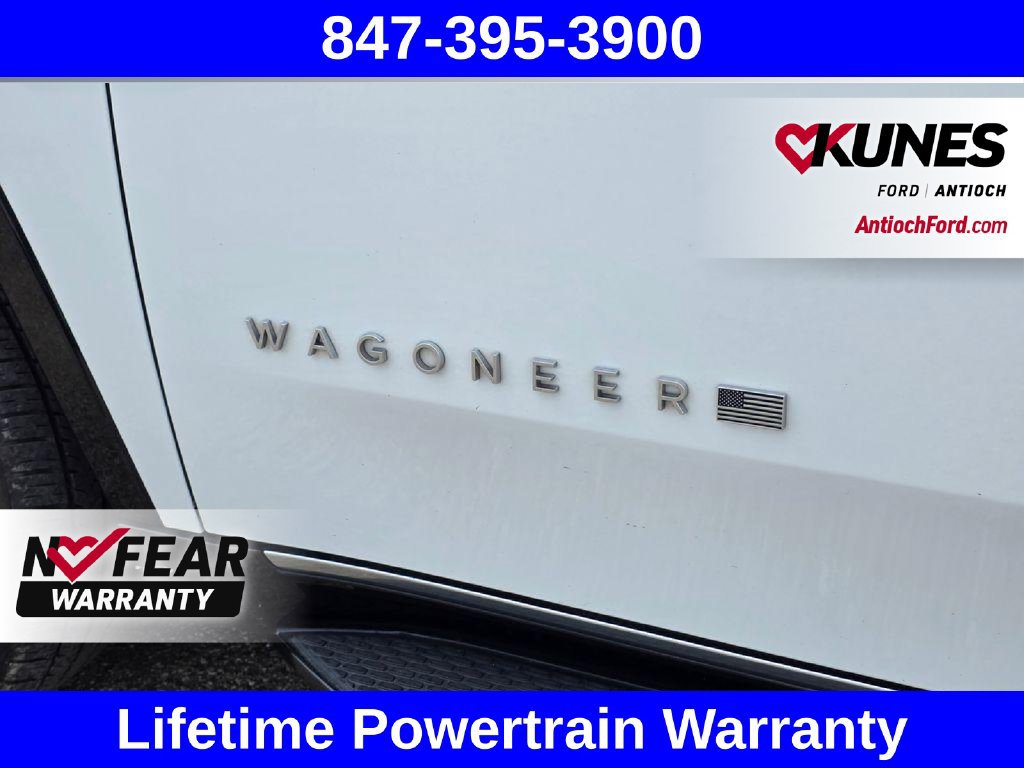 Used 2024 Jeep Wagoneer L Series II AWD/4WD image 18