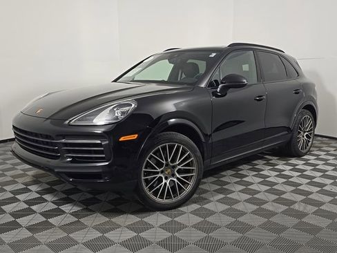 Certified 2023 Porsche Cayenne Platinum Edition AWD/4WD image 1