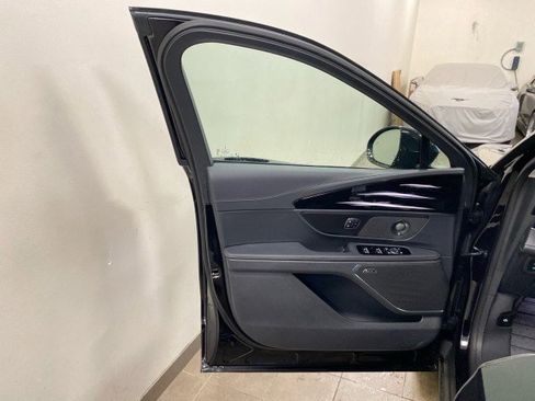 New 2026 Lincoln Nautilus Reserve w/ Jet Appearance Package image 14