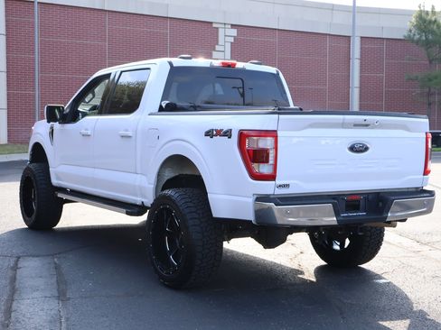 Used 2022 Ford F150 Lariat w/ Trailer Tow Package image 6