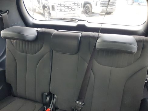 Used 2024 Hyundai Palisade Calligraphy image 15