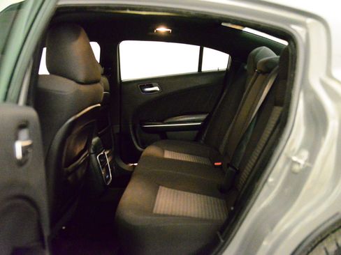 Used 2019 Dodge Charger GT image 11